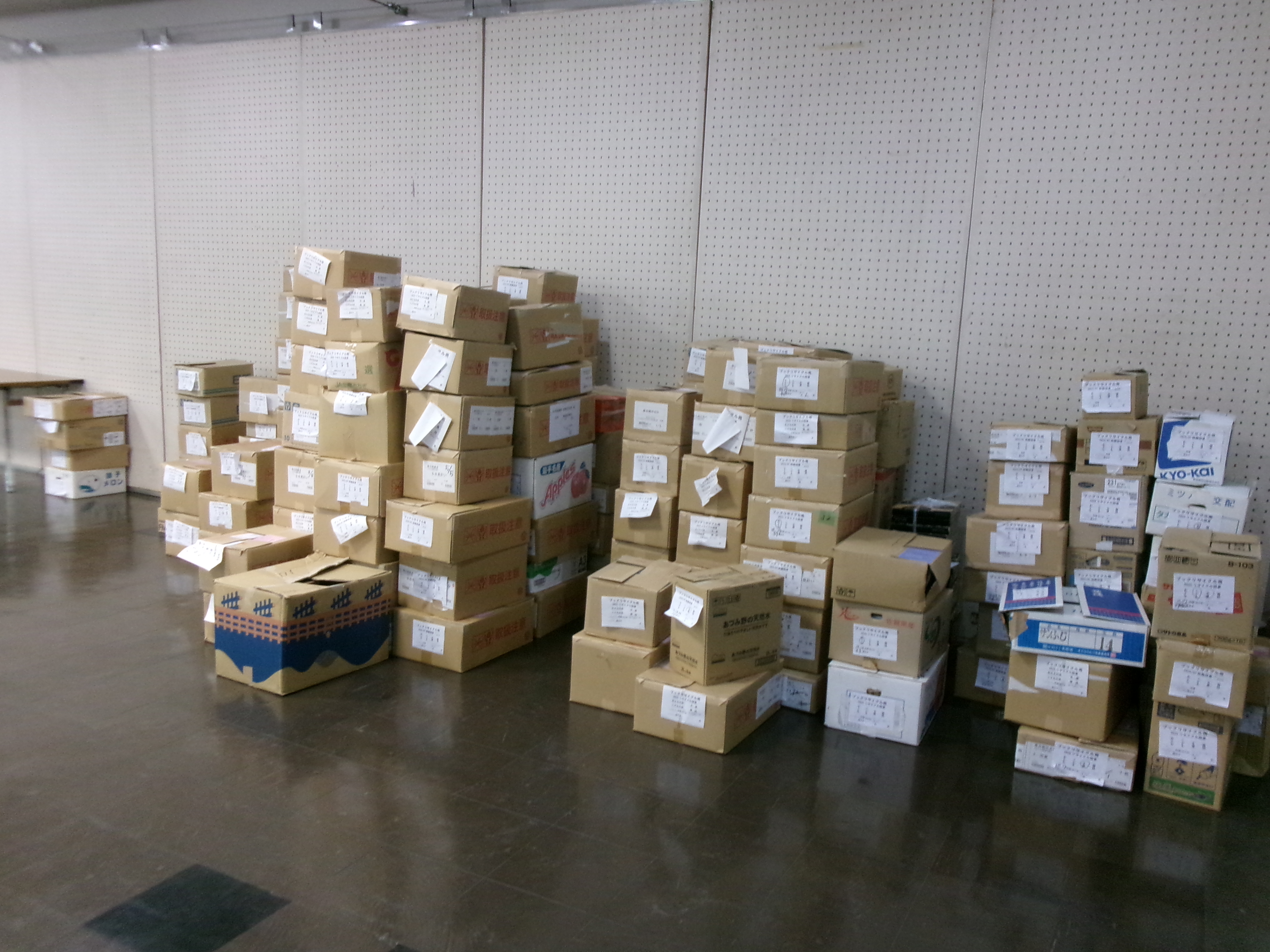 中央 図書館まつり準備2025